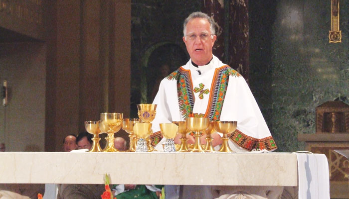 Maryknoll Father John Sivalon, the Maryknoll Fathers and Brothers representative to the United Nations, celebrates a Mass for benefactors. 