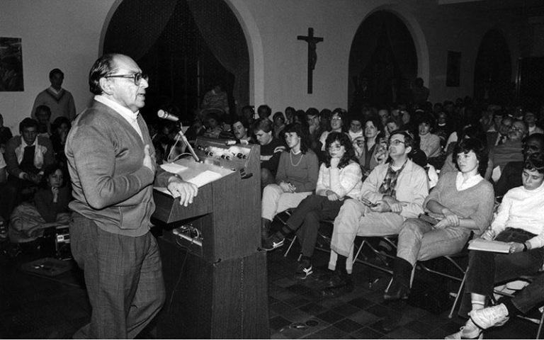 Father Gustavo Gutiérrez, founder of liberation theology, shares his knowledge during a seminar held at the Fathers and Brothers center in Ossining, New York, on Dec. 12, 1984. 