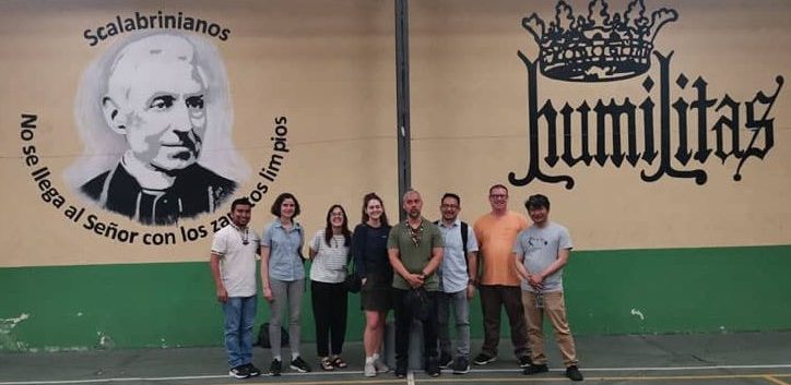 Deacon Leonel Yoque (third from right) led a Maryknoll mission immersion trip to Guatemala, where he and participants visited Casa del Migrante in Guatemala City. 