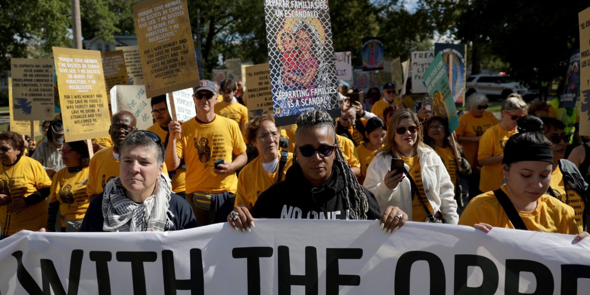 Members of a Catholic group take part in a Eucharistic procession near the U.S. Immigration and Customs Enforcement (ICE) Broadview facility in Chicago Oct. 11, 2025. The group had hoped to share holy Communion with detainees at the facility. (OSV News/Jeenah Moon, Reuters)