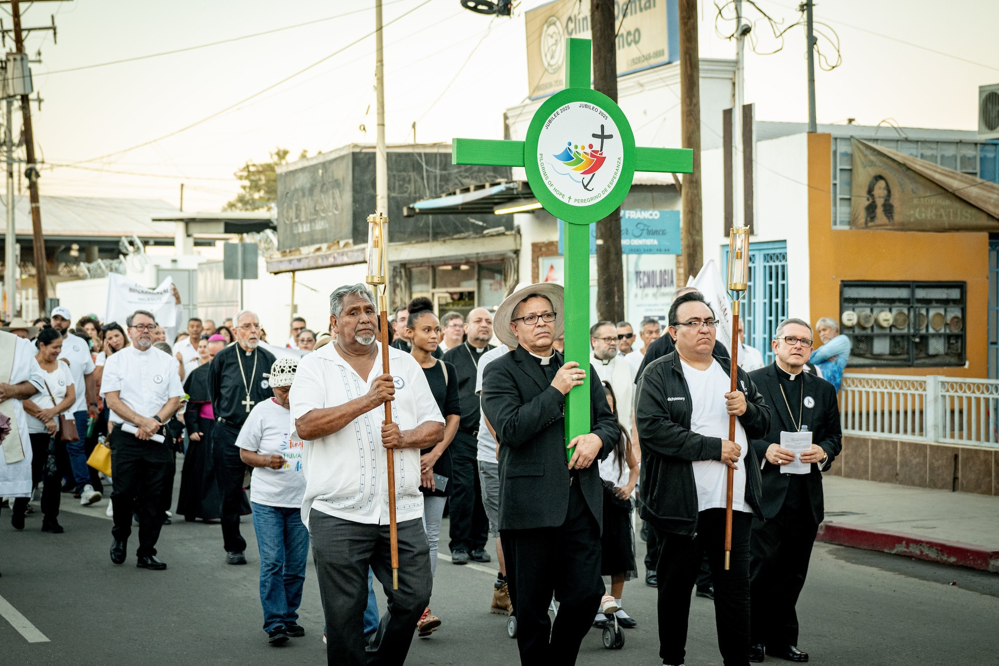 Bishop Alberto Rojas of San Bernardino, California, carries a Jubilee cross in San Luis Río Colorado, Mexico, Oct. 12, 2025, during a binational pilgrimage from San Luis, Arizona, into Mexico. The pilgrimage, which included a Mass, was inspired by the Kino Border Initiative, a Catholic organization rooted in the Jesuit order and based in Nogales, Arizona, and Nogales, Sonora. (OSV News photo/Montie Chavez, courtesy Archdiocese of Las Vegas)
