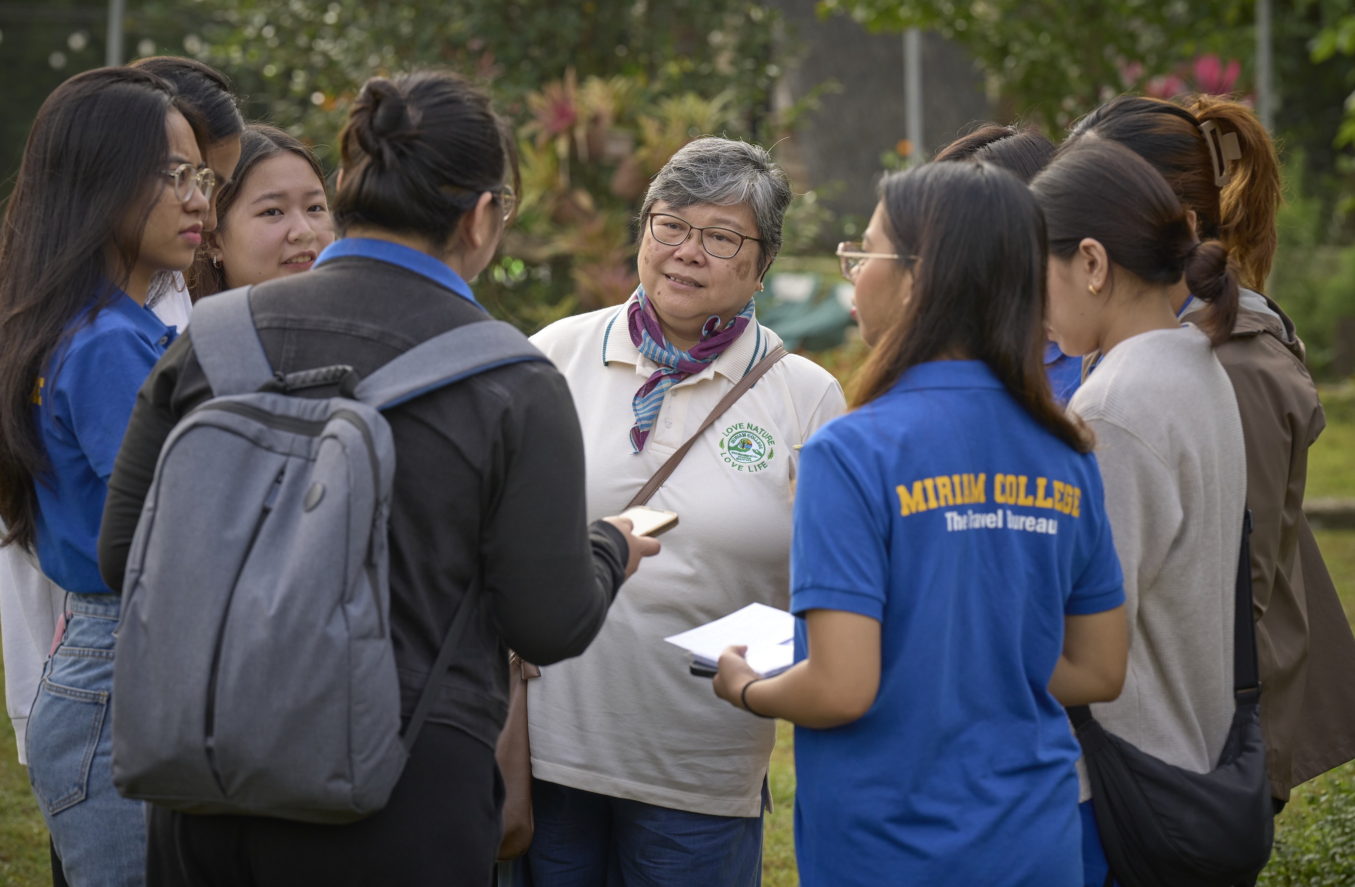 Maryknoll Sister Marvelous “Marvie” Misolas, who is herself from the Philippines, connects students and faculty from Miriam College with local communities to seek long-lasting solutions to climate change. (Paul Jeffrey/Philippines) 