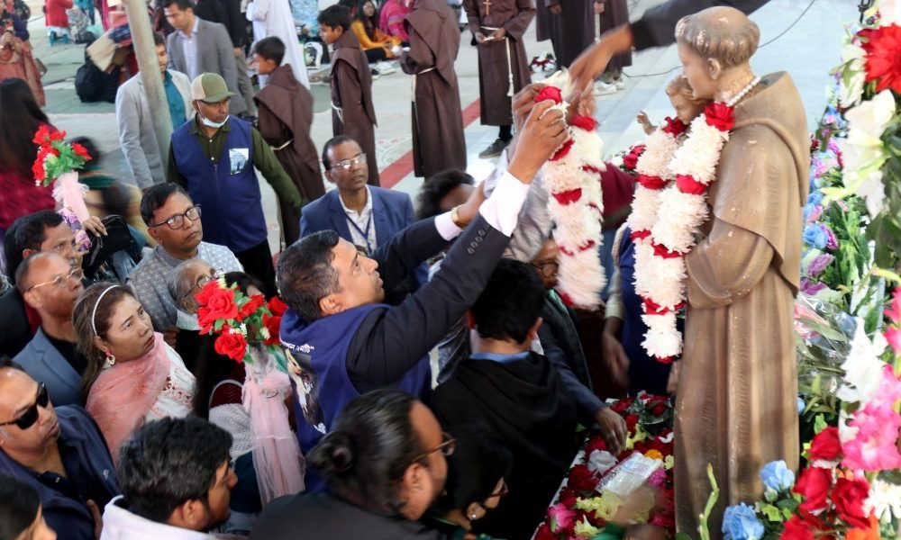 Pilgrims pray in front of the statue of St. Anthony during a pilgrimage in his name near Dhaka, Bangladesh, Feb. 6, 2026. Thousands of pilgrims have gathered at the shrine despite anxiety and fears of violence ahead of national elections in Muslim-majority Bangladesh, as they pray for peace in Bangladesh and the world. (OSV News/Stephan Uttom Rozario)
