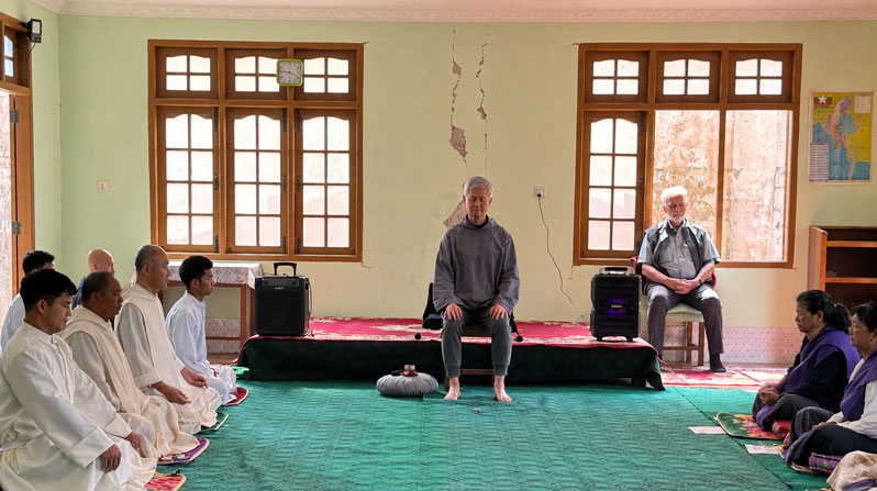 Maryknoll Father Alfonso Kim, center, leads a weeklong contemplative retreat at the request of the Archdiocese of Mandalay, Myanmar. Shown beside him is Maryknoll Father John Barth, who supports relief efforts in Myanmar and in Burmese refugee camps in neighboring Thailand. (Courtesy of Alfonso Kim/Myanmar)