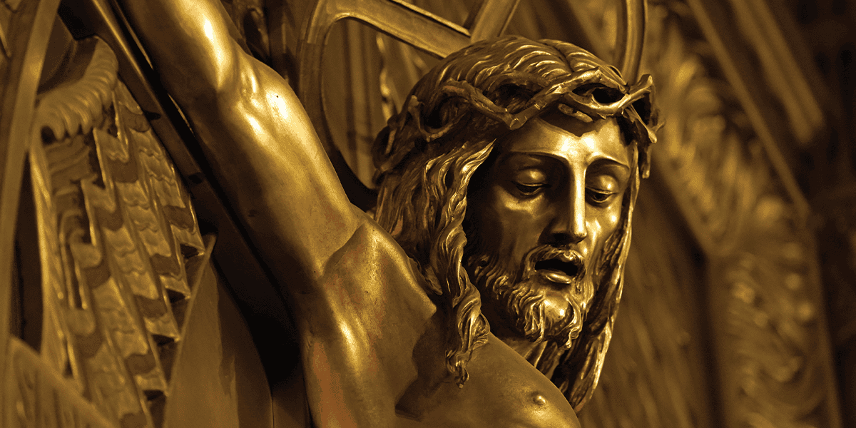 La crucifixión de Cristo es representada en esta escultura en el seminario Immaculate Conception en Huntington, Nueva York. (OSV News/Gregory A. Shemitz)