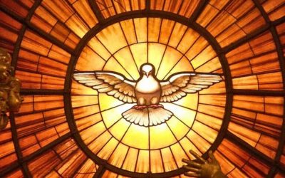Imagen del Espíritu Santo en un vitral de la Basílica de San Pedro del Vaticano. (Dnalor 01, CC BY-SA/Ciudad del Vaticano)