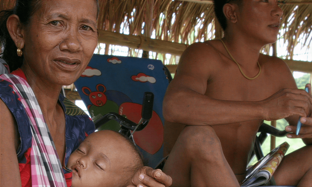 Relief and Education for Burmese Refugees at Wat Prok Mon Temple