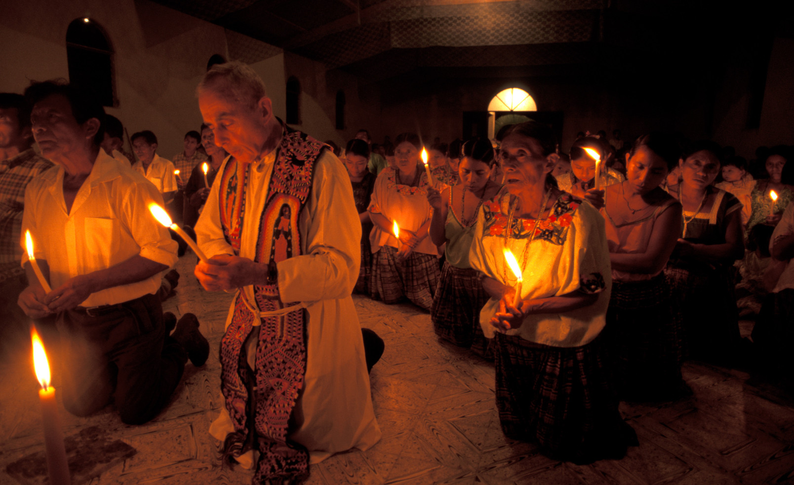 Father William Mullan at Mass in Guatemala